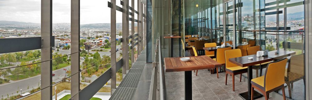 Otel Ostimpark Business 2*